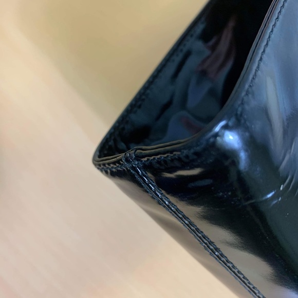 Salvatore Ferragamo patent leather - Picture 13 of 15